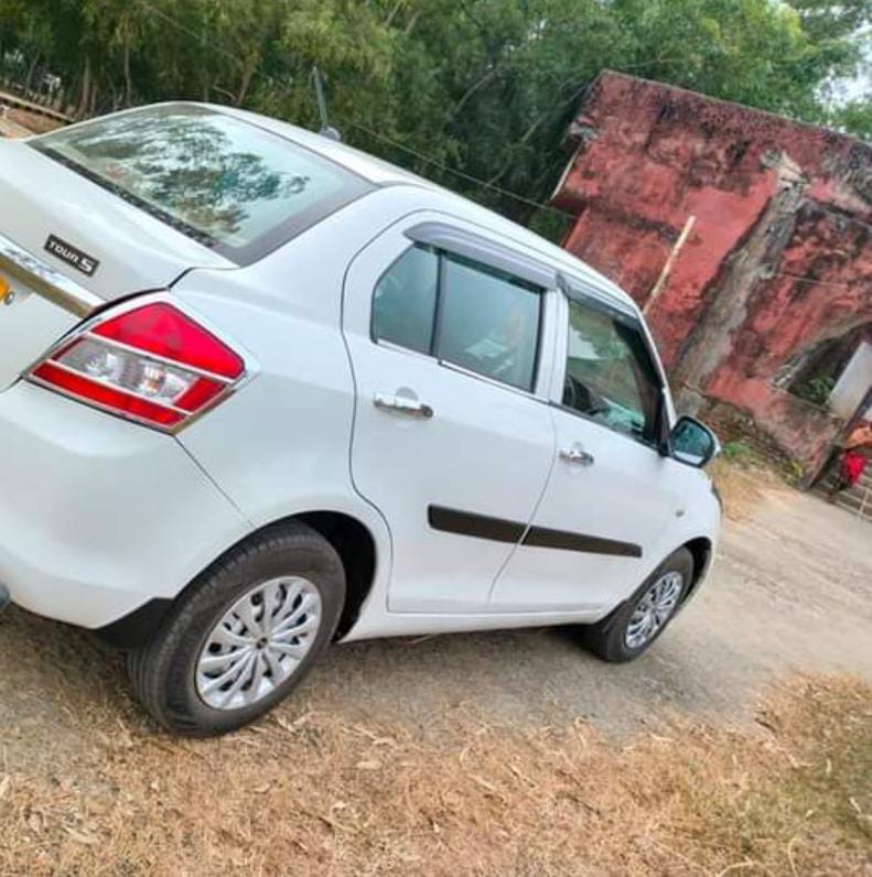 Maruti Suzuki Swift Dzire(2015-2018) Tour S Diesel